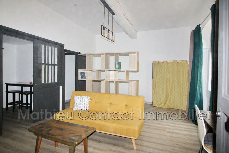 Photo Apartment Nîmes Centre-ville, Hire apartment 1 room 33 m²