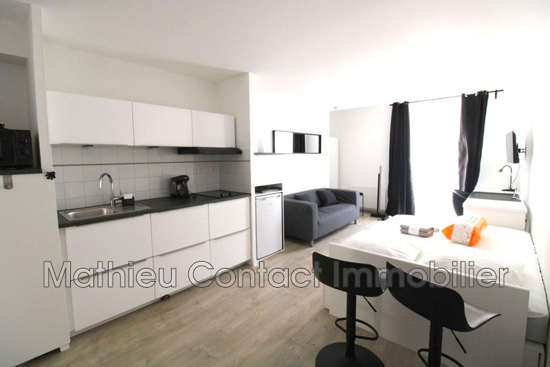 Photo Apartment Nîmes Centre-ville,  Hire apartment  1 room   25&nbsp;m&sup2;