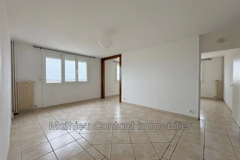 Photo Apartment Nîmes Route de beaucaire,  Hire apartment  4 rooms   63&nbsp;m&sup2;