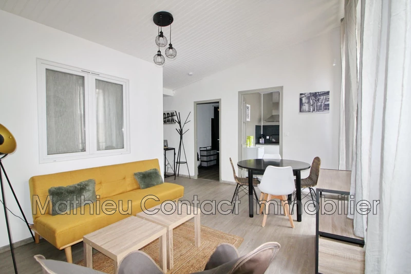 Photo Apartment Nîmes  Hire apartment  2 rooms   42&nbsp;m&sup2;