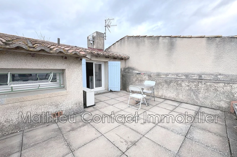 Photo Appartement Nîmes  Location appartement  1 pièce   14&nbsp;m&sup2;