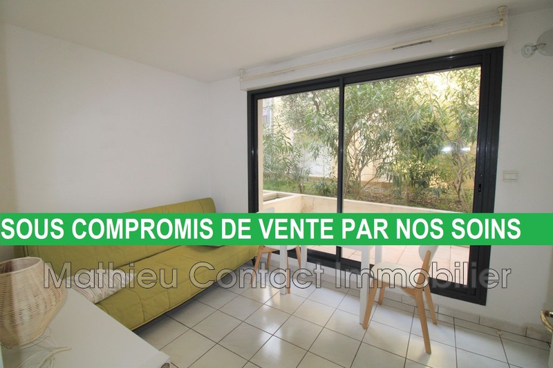 Photo Studio Nîmes Maison carrée, achat studio 1 pièce 18 m²