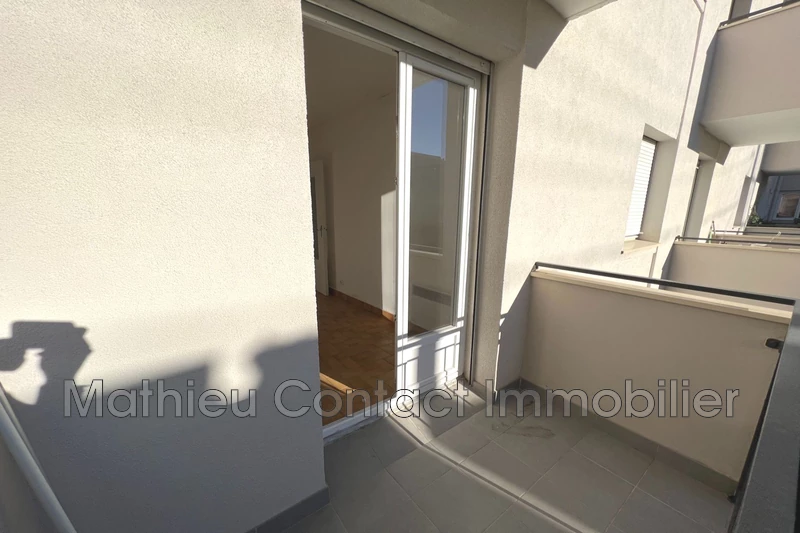 Photo Apartment Nîmes Maison carrée, to buy apartment 2 rooms 29 m²