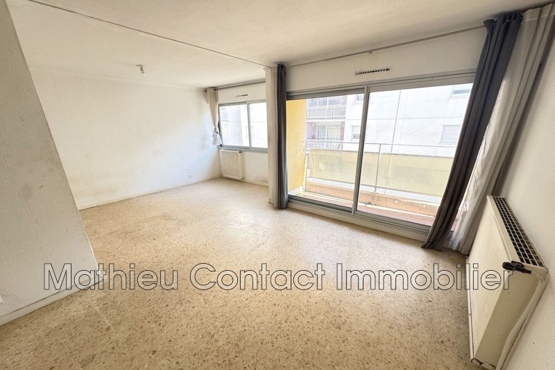 Photo Appartement Nîmes Montaury,   achat appartement  1 pièce   32&nbsp;m&sup2;