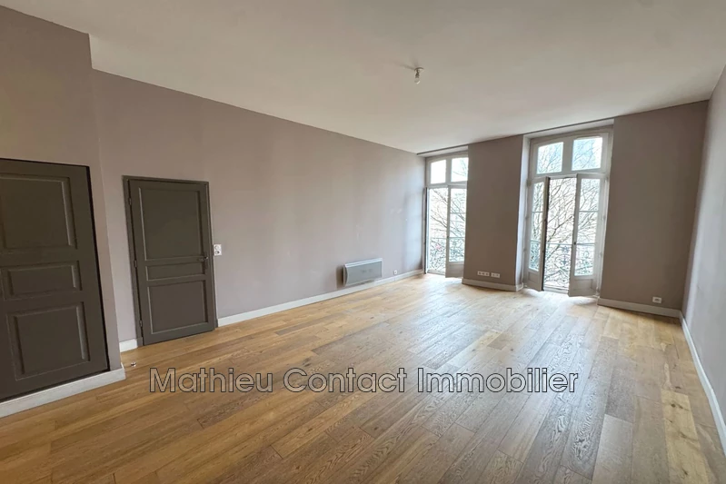 Photo Appartement Nîmes Centre-ville,   achat appartement  3 pièces   57&nbsp;m&sup2;
