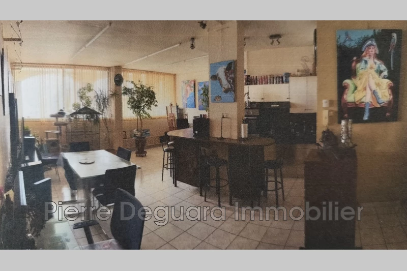 Photo Murs local professionnel Sète Centre-ville,  Professionnel murs local professionnel   67&nbsp;m&sup2;