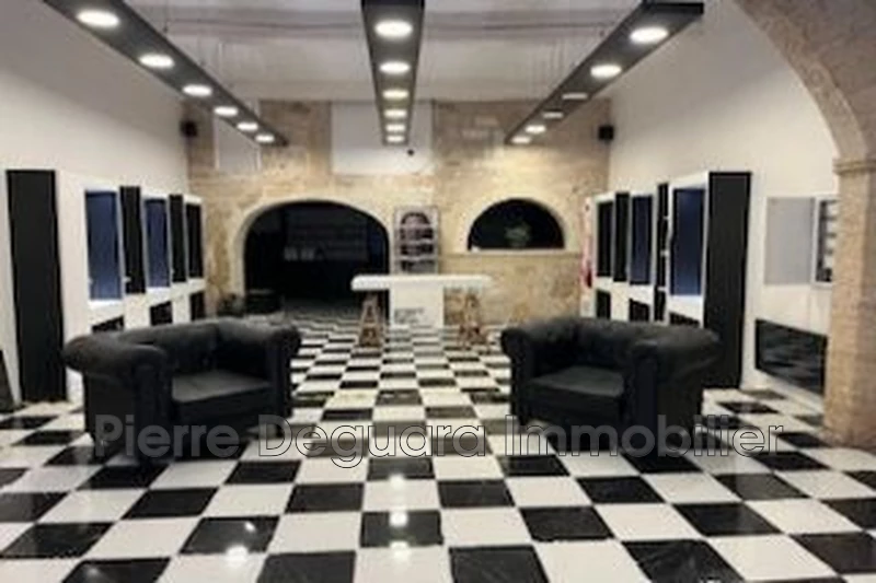 Photo  Montpellier Centre-ville,  Professionnel    129&nbsp;m&sup2;