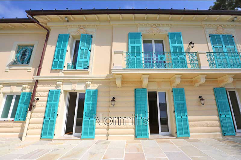 Photo Villa Saint-Jean-Cap-Ferrat Bord de mer, to buy villa 7 bedroom 525 m²