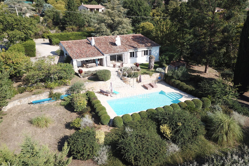 Photo Villa Montauroux Centre-ville, Location villa 4 chambres
