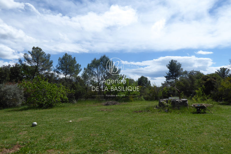 Photo Terrain Saint-Maximin-la-Sainte-Baume Village, achat terrain 2000 m²