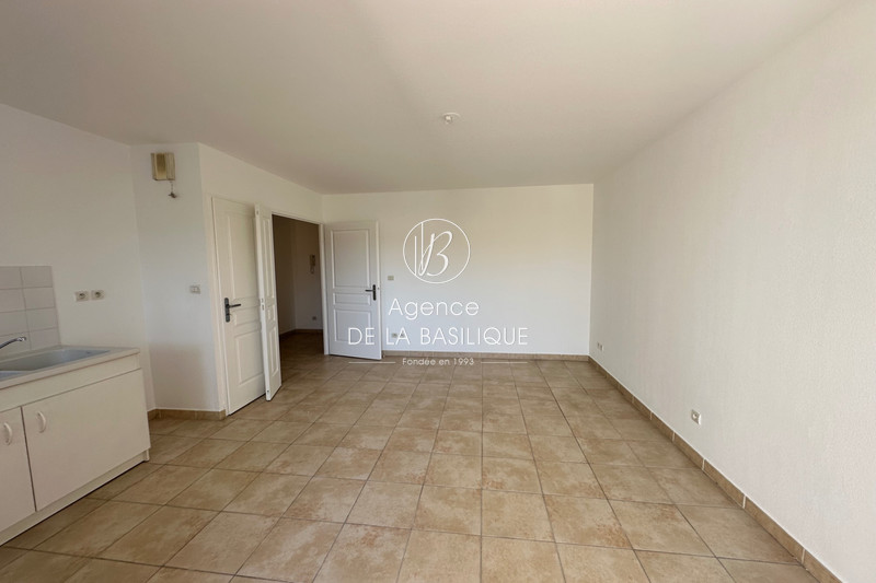 Photo n°11 - Vente appartement Saint-Maximin-la-Sainte-Baume 83470 - 139 000 €