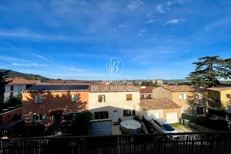 Vente appartement Saint-Maximin-la-Sainte-Baume Vente appartement Saint-Maximin-la-Sainte-Baume