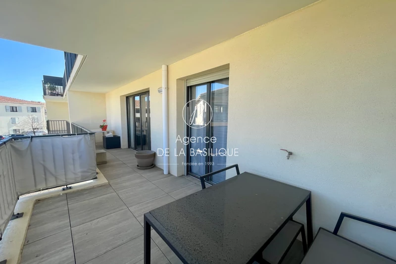 Photo n°9 - Vente appartement Saint-Maximin-la-Sainte-Baume 83470 - 214 500 €