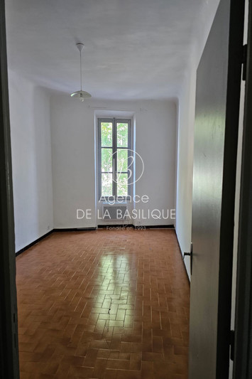 Vente appartement Saint-Maximin-la-Sainte-Baume  