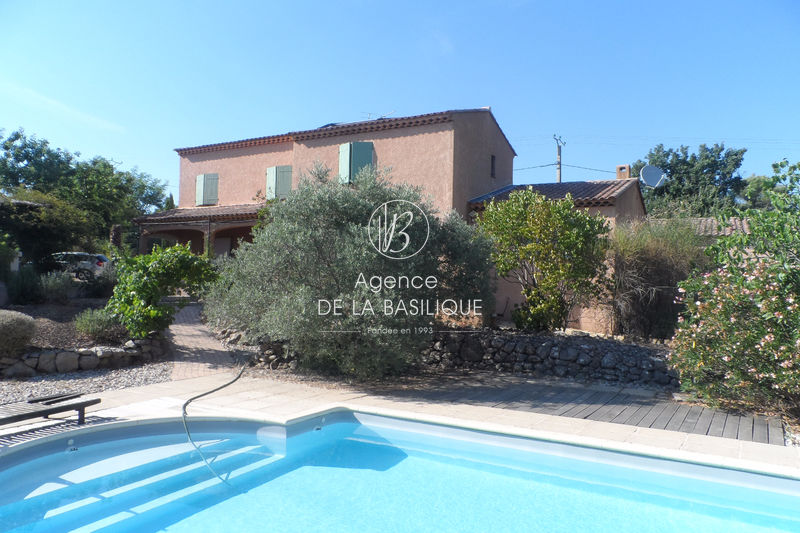 Photo Villa Saint-Maximin-la-Sainte-Baume Hors agglomération, achat villa 6 chambres 210 m²