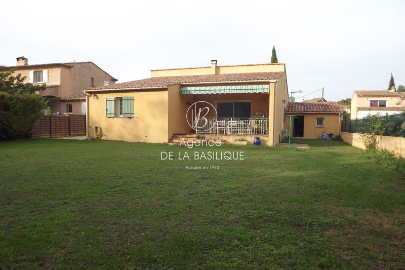 Photo Villa Tourves Centre-ville, achat villa 4 chambres 154 m²