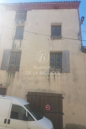 Photo Idéal investisseur Saint-Maximin-la-Sainte-Baume Centre-ville, achat idéal investisseur 4 chambres 100 m²
