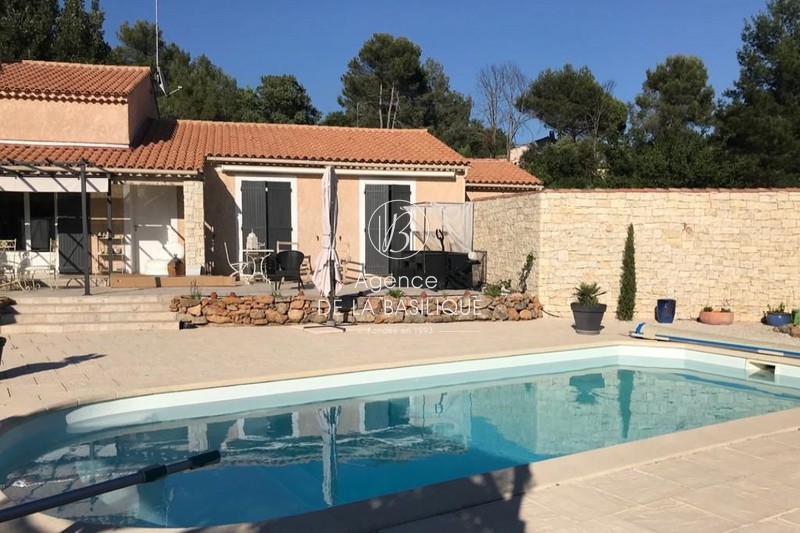 Photo Villa Saint-Maximin-la-Sainte-Baume Hors agglomération, achat villa 4 chambres 115 m²