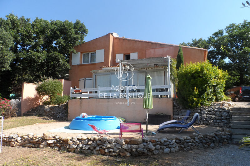Photo Villa Saint-Maximin-la-Sainte-Baume Hors agglomération, achat villa 3 chambres 91 m²