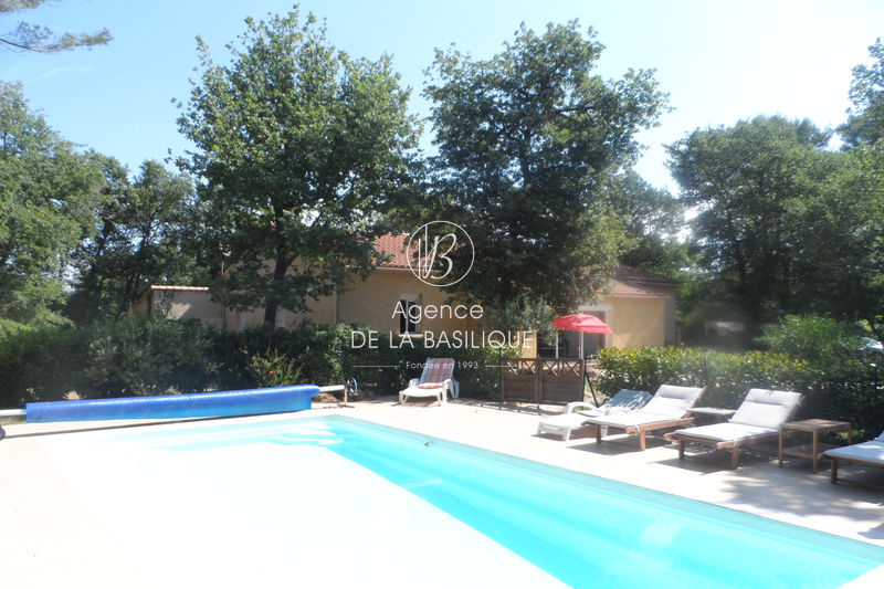 Photo Villa Saint-Maximin-la-Sainte-Baume Hors agglomération, achat villa 4 chambres 180 m²