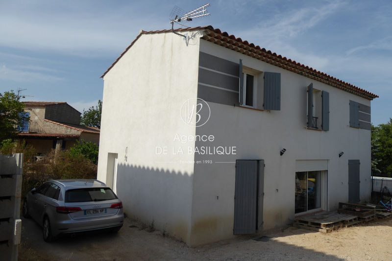Photo Villa Saint-Maximin-la-Sainte-Baume Centre-ville, achat villa 3 chambres 108 m²