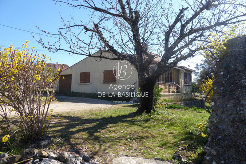 Photo Villa Saint-Maximin-la-Sainte-Baume Hors agglomération, achat villa 2 chambres 56 m²