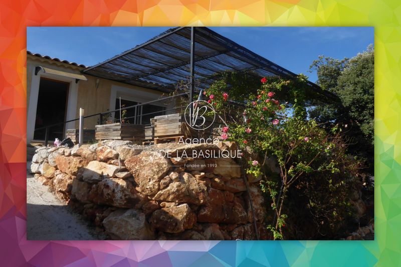 Photo Maison récente Seillons-Source-d'Argens Village, achat maison récente 2 chambres 81 m²