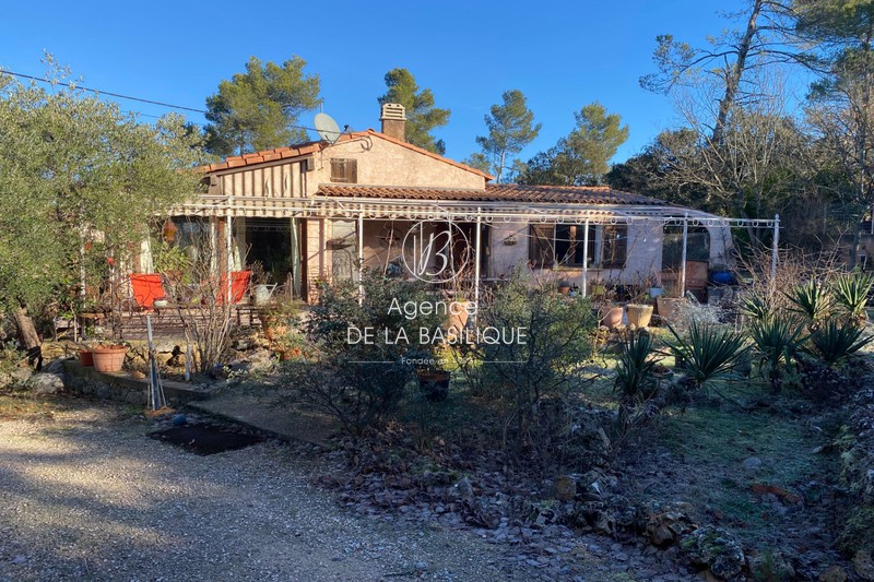 Vente villa Saint-Maximin-la-Sainte-Baume Vente villa Saint-Maximin-la-Sainte-Baume