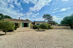 Photos  Maison à vendre Saint-Maximin-la-Sainte-Baume 83470