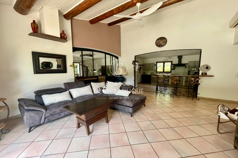 Photo n°9 - Vente maison Saint-Maximin-la-Sainte-Baume 83470 - 648 000 €