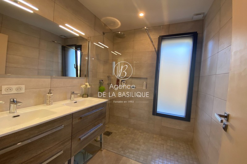 Photo n°11 - Vente maison récente Saint-Maximin-la-Sainte-Baume 83470 - 630 000 €