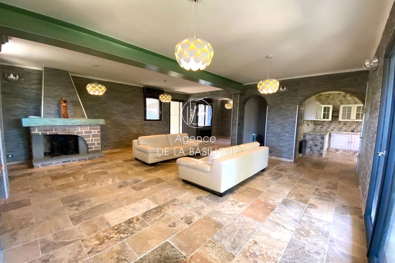 Vente villa Brue-Auriac  
