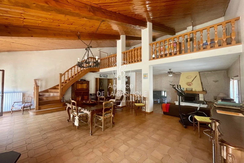 Vente maison Saint-Maximin-la-Sainte-Baume  