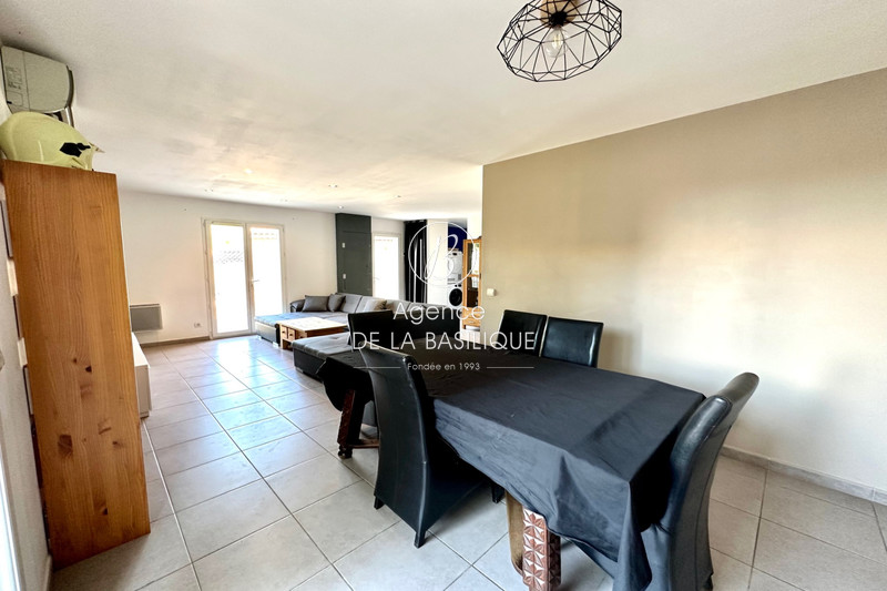 Photo n°8 - Vente Maison villa Saint-Maximin-la-Sainte-Baume 83470 - 299 000 €