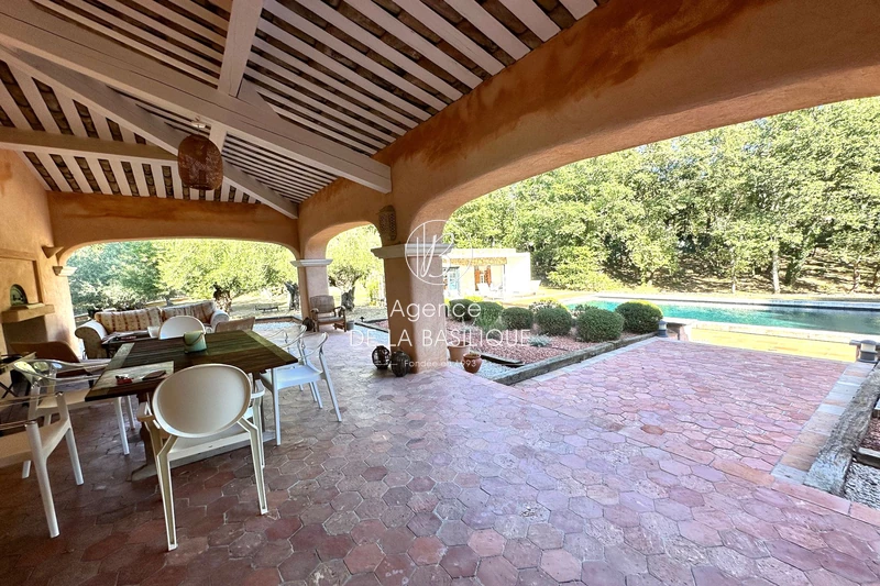 Vente bastide Nans-les-Pins  