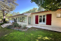 Photos  Maison Villa à vendre Saint-Maximin-la-Sainte-Baume 83470