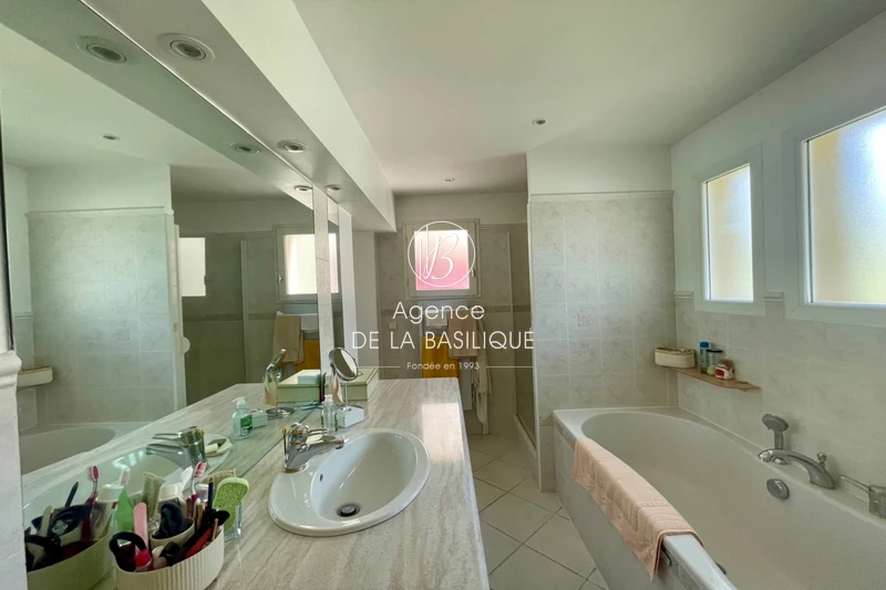 Vente villa Saint-Maximin-la-Sainte-Baume  