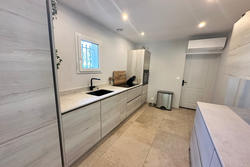 Vente maison contemporaine Nans-les-Pins  