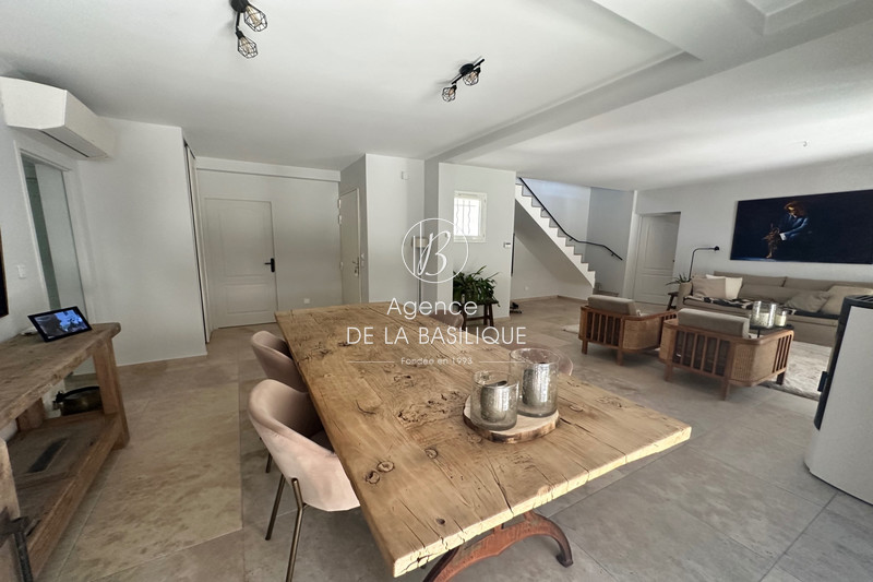 Vente maison contemporaine Nans-les-Pins  