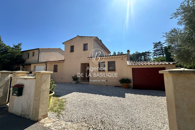 Photo n°5 - Vente maison Saint-Maximin-la-Sainte-Baume 83470 - 379 000 €