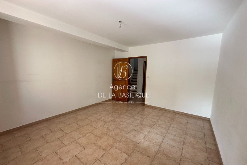 Photo n°11 - Vente maison Saint-Maximin-la-Sainte-Baume 83470 - 379 000 €