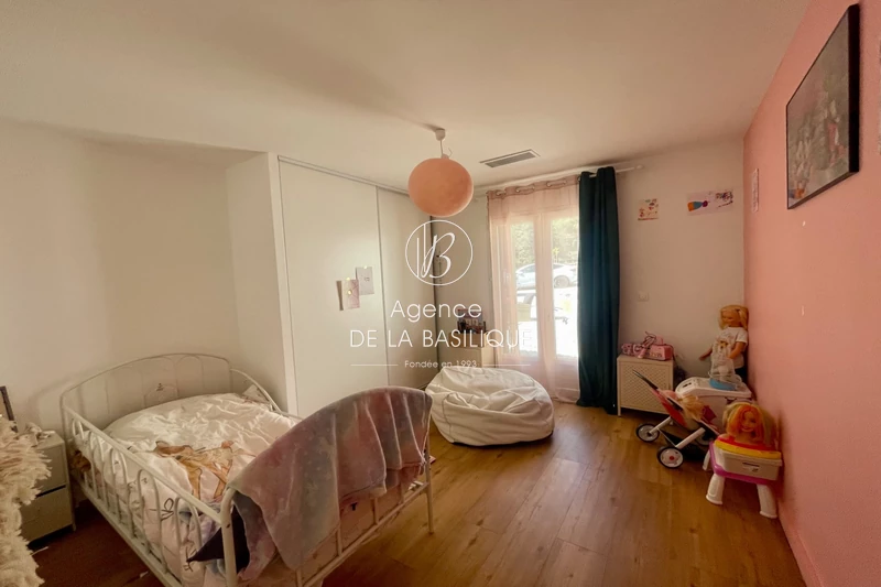 Vente maison contemporaine Saint-Maximin-la-Sainte-Baume  