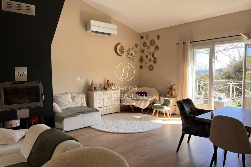 Vente maison contemporaine Saint-Maximin-la-Sainte-Baume  