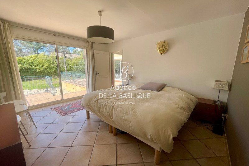 Vente mas Nans-les-Pins  