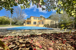 Vente mas Nans-les-Pins  