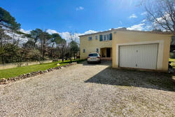 Vente mas Nans-les-Pins  