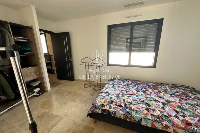 Vente maison contemporaine Saint-Maximin-la-Sainte-Baume  