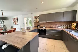 Vente maison contemporaine Saint-Maximin-la-Sainte-Baume  