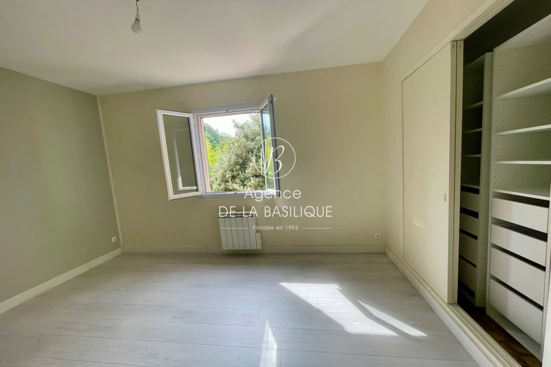 Vente maison Saint-Maximin-la-Sainte-Baume  