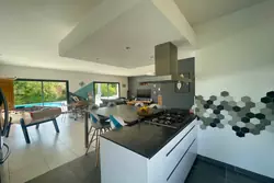 Vente maison contemporaine Saint-Maximin-la-Sainte-Baume  